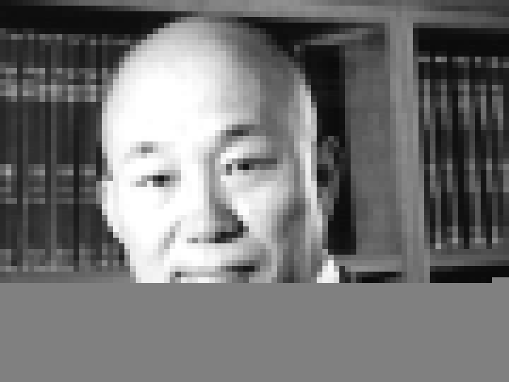 Yasutomi Nishizuka